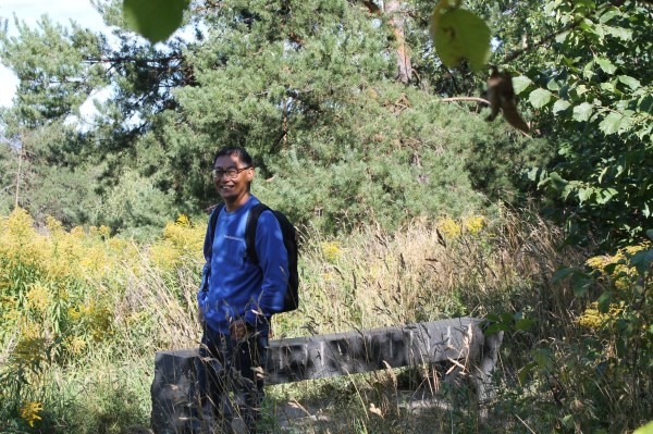 Marius i skogen. Foto: Vetle Hvitsand